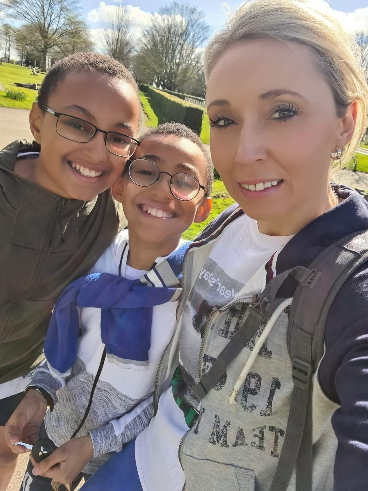 6. Nadia with her children