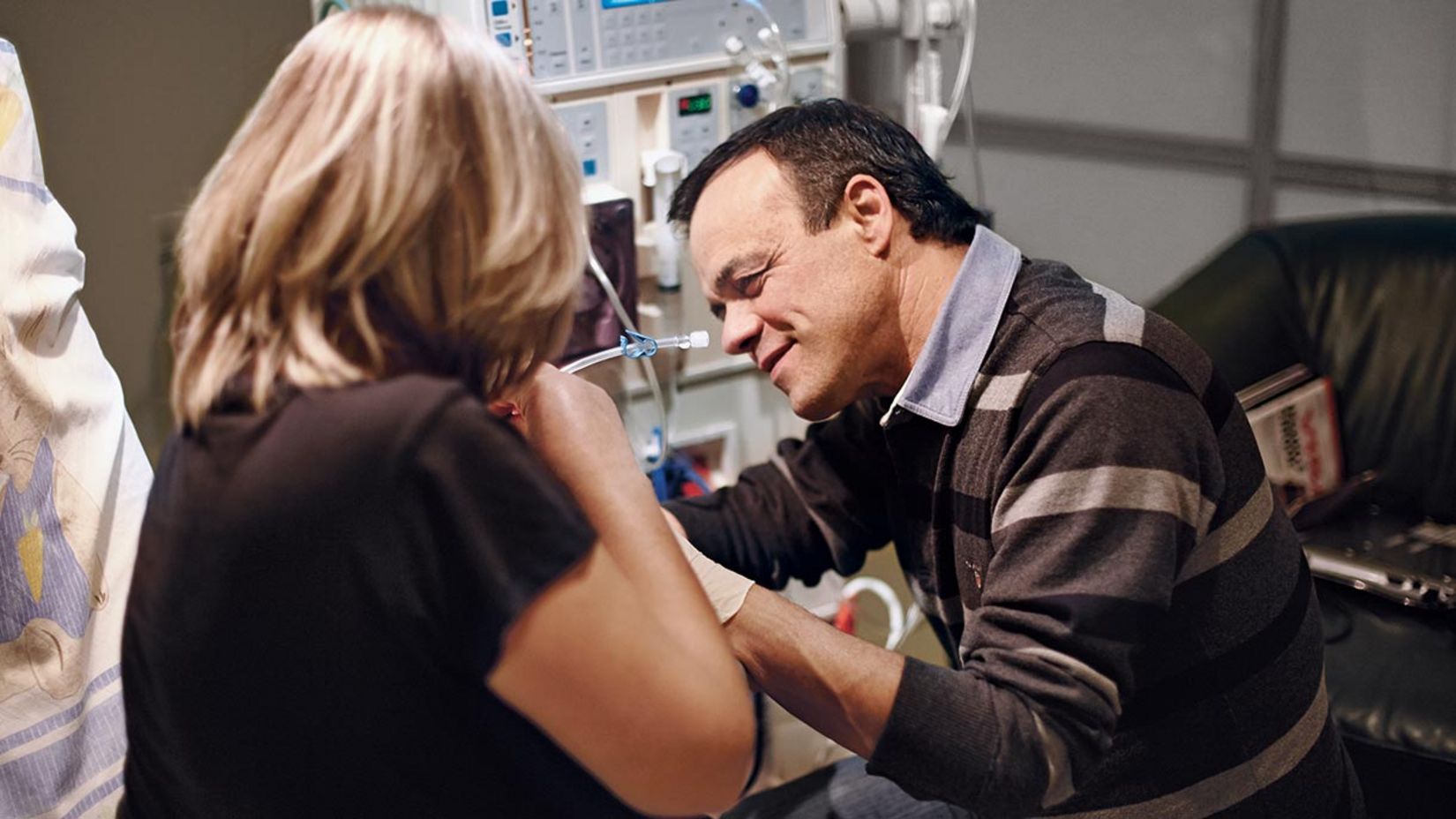 Incorporation of dialysis treatment into daily life